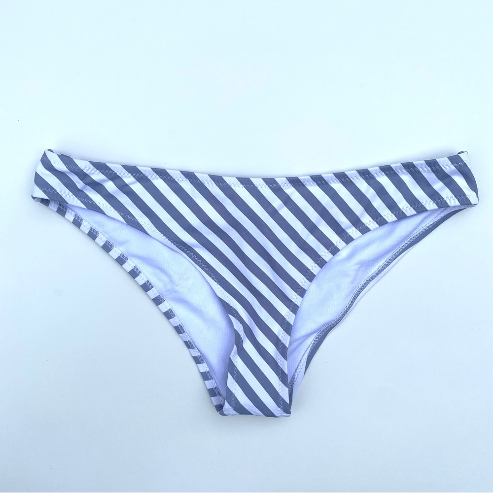 Grey White Diagonal Stripe Bikini Bottoms Mid Rise Swimwear NWT Hygienic Liner